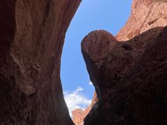 -天山神秘大峡谷