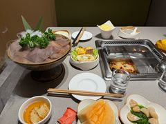 -海底捞火锅(宝龙广场夜宵主题店)