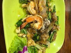 -Dang restaurant (patong phuket)