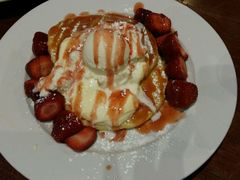 -Pancakes on the rocks(Darling Harbour)
