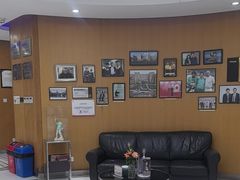 -雅悦齿科(顾村公园店)