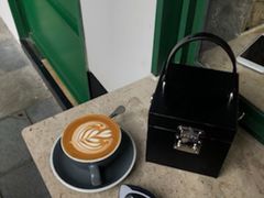 冰拿铁-RAC BAR(安福路店)