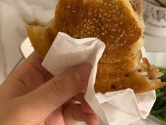 牛肉馅油酥饼-涂记油酥饼(江汉三路店)