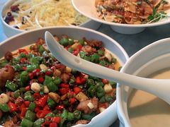 -雀蓝川菜(奥体广场店)