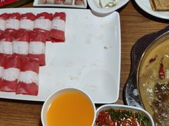 肥牛-傣妹火锅(南京东路一店)