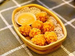 黄金鱼子酱虾球-必胜客(会展店)