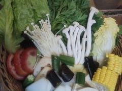 -樾餐厅泰式海鲜火锅(民歌湖店)