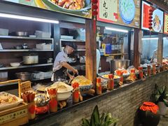 -客家大院·非遗赣南客家菜(郁孤台店)