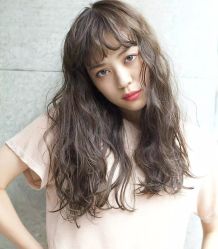 -十六番发型师事务所