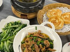 -蔼若春.传承三十年云南菜(金碧公园店)