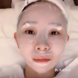 彻底清除皮肤表层和深层的污垢，减少皱纹，收缩毛孔
