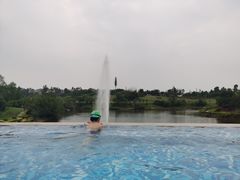 -三岔湖环球融创天堂洲际酒店水乐园