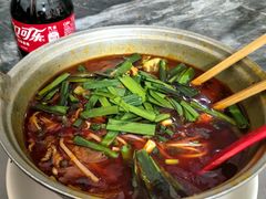 -铁锅哥米线