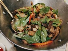 -渔语鱼酸菜鱼新川菜(来福士店)