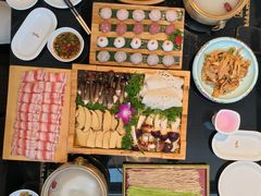 -慢丽江·云南野生菌土鸡锅(西山店)