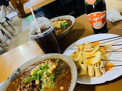 -丁丁猫重庆小面(徐州路店)