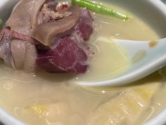 -披云云小馆·味道江湖(姚家园万象汇店)