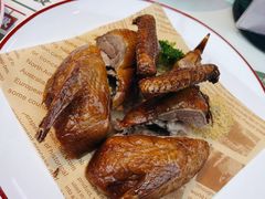 脆皮乳鸽皇-永兴發香港茶餐厅(三坊七巷店)