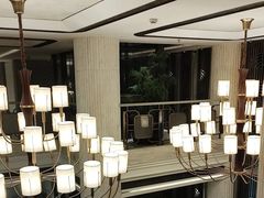 -浅深(世茂滨江精品店)