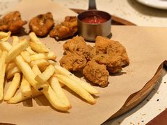 -必胜客(WOW中心城店)