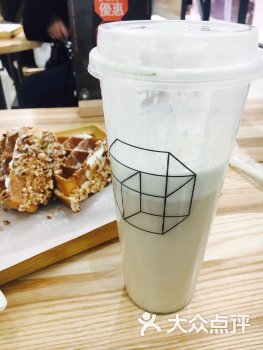 奇兰乌龙芝士奶盖