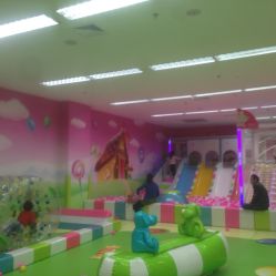 -孩子王童乐园(苏州吴中万达店)