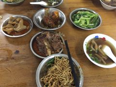 东兴牛肉店(庄府巷店)-东兴牛肉店(庄府巷店)