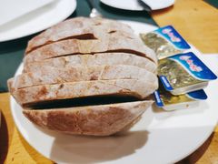 餐前面包-兰特伯爵西餐厅·啤酒屋(方庄店)