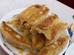 胡萝卜素锅贴-鲜鲜锅贴(荆山路店)