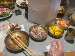 -草家酱蟹炭火烤肉店(珲春南路一店)