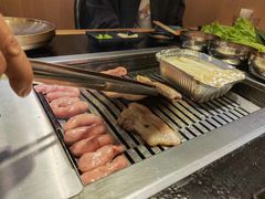 -臻牛烤肉