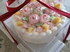 -红宝石·鲜奶小方·海派西点房(丰庄店)