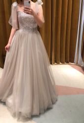 -LA GRACE高端婚纱礼服定制馆