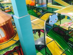 -蒙特利亲子乐园