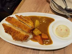 -玛格萝妮比萨屋(四平店)