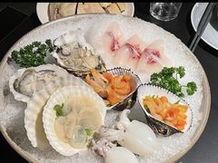 -鲜入唯煮·港式海鲜牛肉火锅(金宝街店)