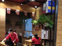 大堂-管氏翅吧(护国寺店)