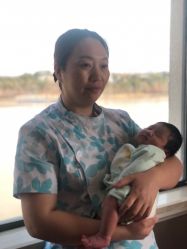 -卓玥国际月子会所(罗山路店)