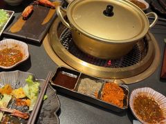 -铭牛烧肉·和牛海鲜自助(高新月牙湖店)
