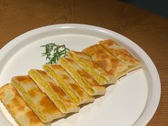 大黄黏米饼-奉天小馆·非遗东北菜(沈阳万象城店)