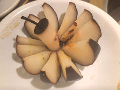 -锅飘飘·东北铁锅炖(雨花客厅店)