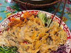-闯关东东北农家菜(崂山石老人店)
