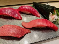 极上金枪鱼寿司拼盘-梅丘·寿司の美登利(银座店)