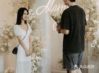以天空之名，踩着云朵奔向你