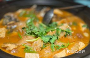 Braised Fish Head with Pancake