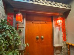 门面-万里闯关东铁锅炖菜馆(高新旗舰店)