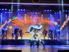 -金东尼人妖秀
