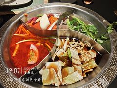 -廖掌柜·重庆鲜货火锅(上海首店)