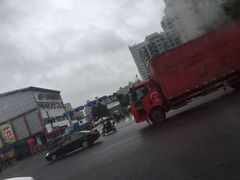 -上海市江桥批发市场经营管理有限公司-停车场