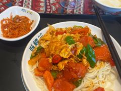 -大食代美食广场(上海中心店)